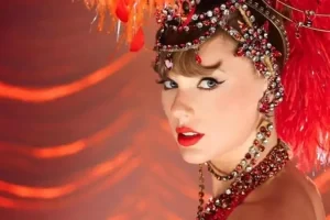 Taylor Swift brilla en “The Fate of Ophelia”: un renacer dorado entre luces, drama y showgirl magic